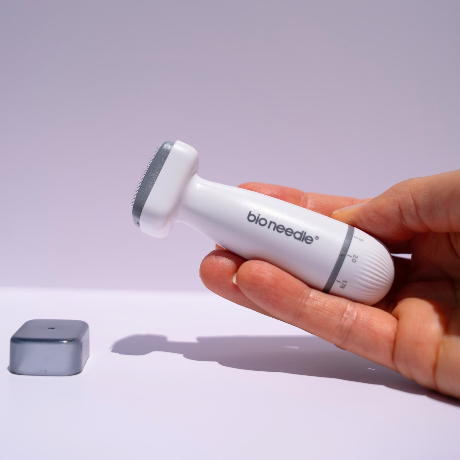 Derma Stamp for microneedling—improves skin texture, supports hair growth, and boosts serum absorption