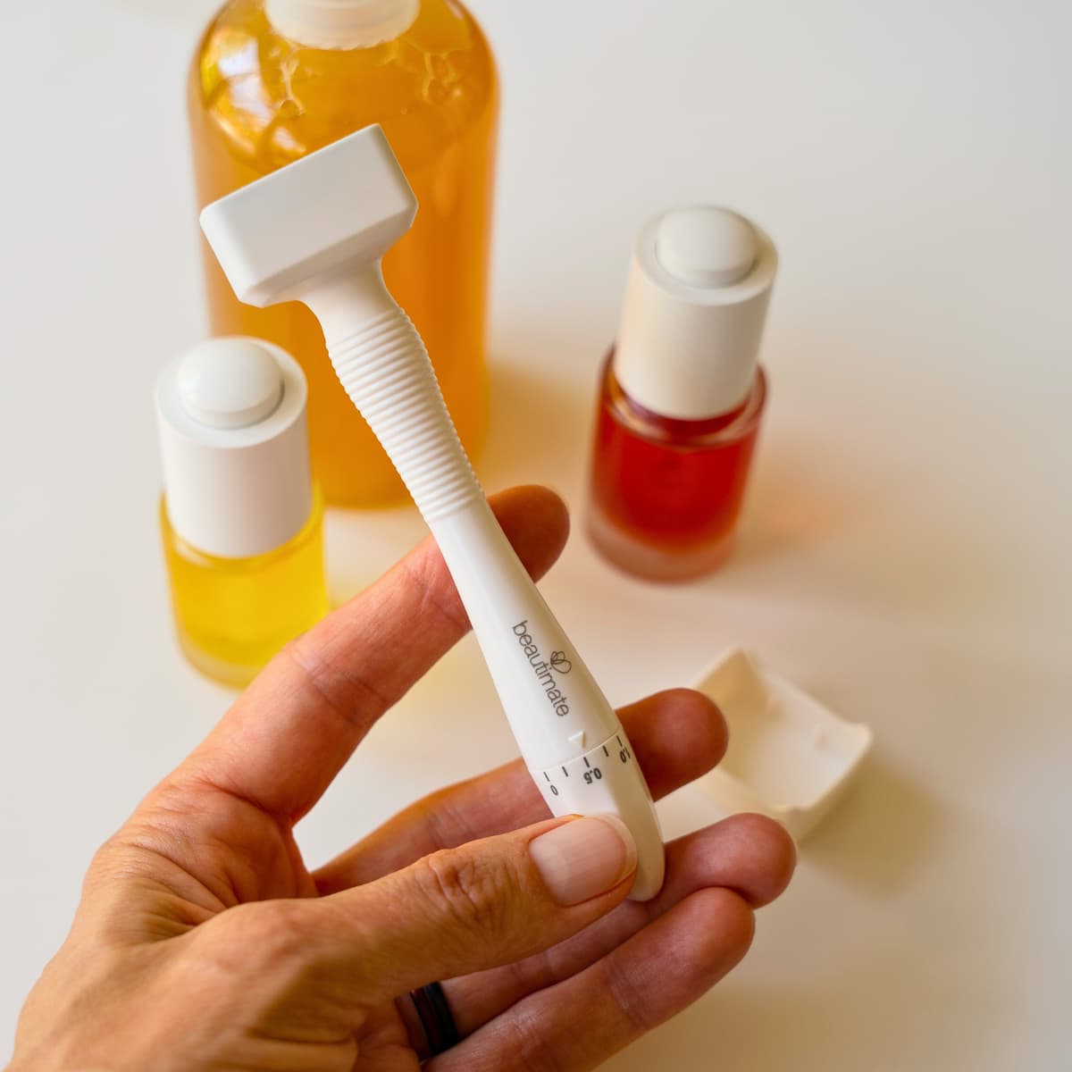 Adjustable dial of Beautimate Derma Stamp showing precise depth settings for personalized use
