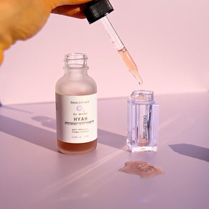 How to fill Beautimate Hydra Stamp with hyaluronic acid or peptide serum through the top opening
