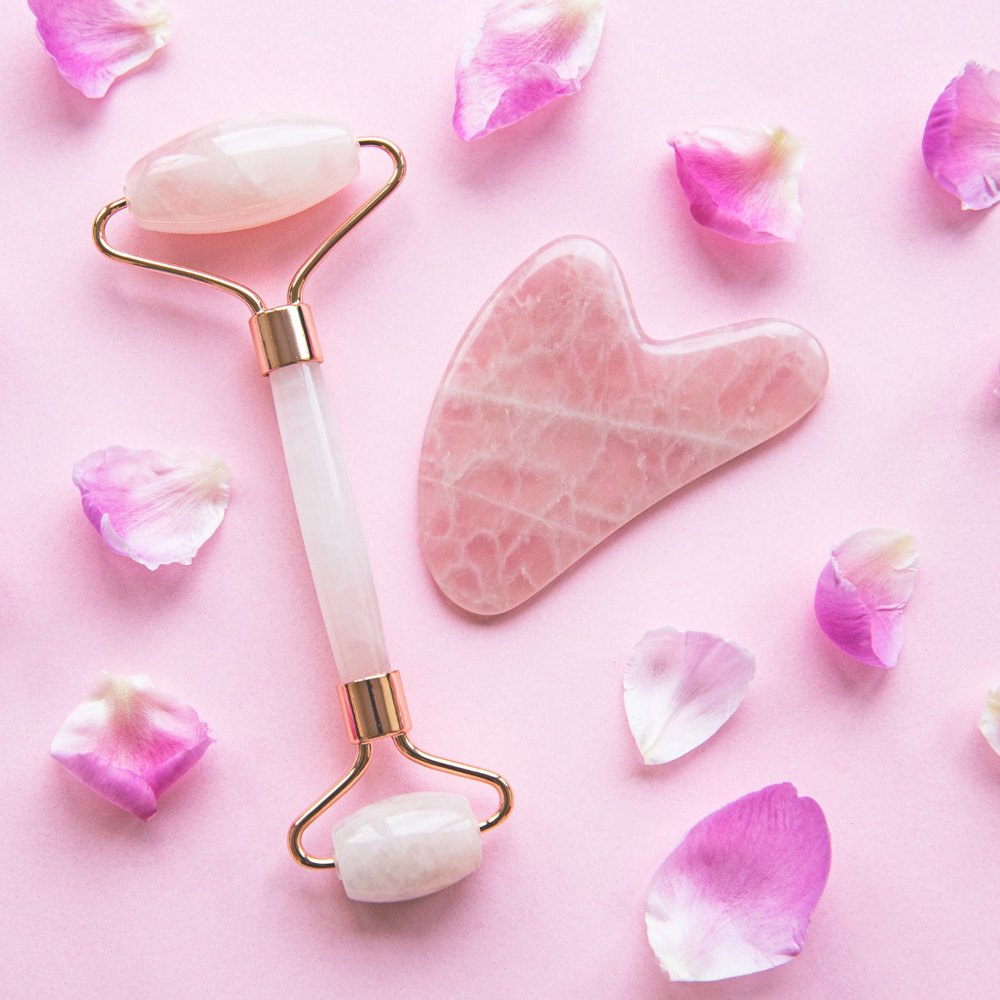 Jade Roller Gua Sha Set in Rose Quartz